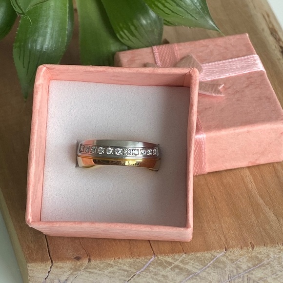 2 tone Women’s Stainless Steel Ring - Picture 2 of 7